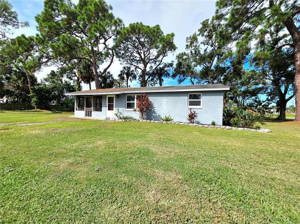 En Venta: $239,900 (2 camas, 1 baños, 768 Pies cuadrados)