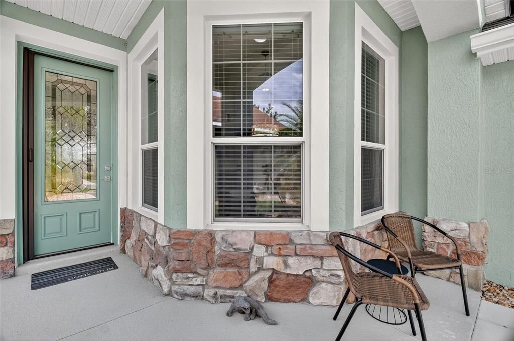 For Sale: $385,000 (3 beds, 2 baths, 1473 Square Feet)