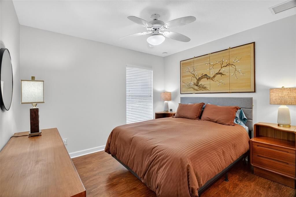 For Sale: $385,000 (3 beds, 2 baths, 1473 Square Feet)