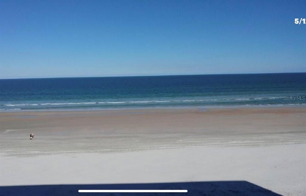 For Sale: $449,000 (2 beds, 2 baths, 885 Square Feet)