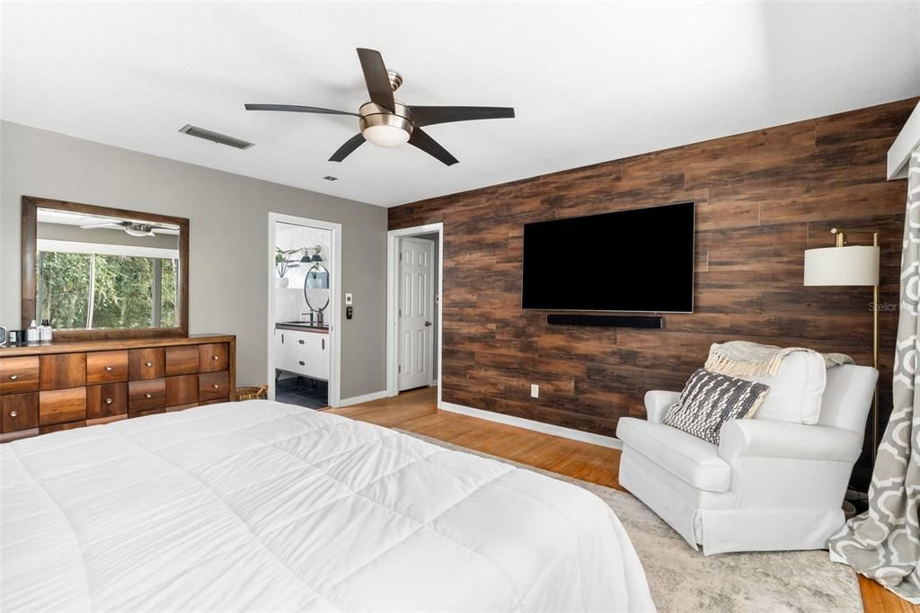 待售: $799,900 (5 贝兹, 3 浴室, 3846 平方英尺)