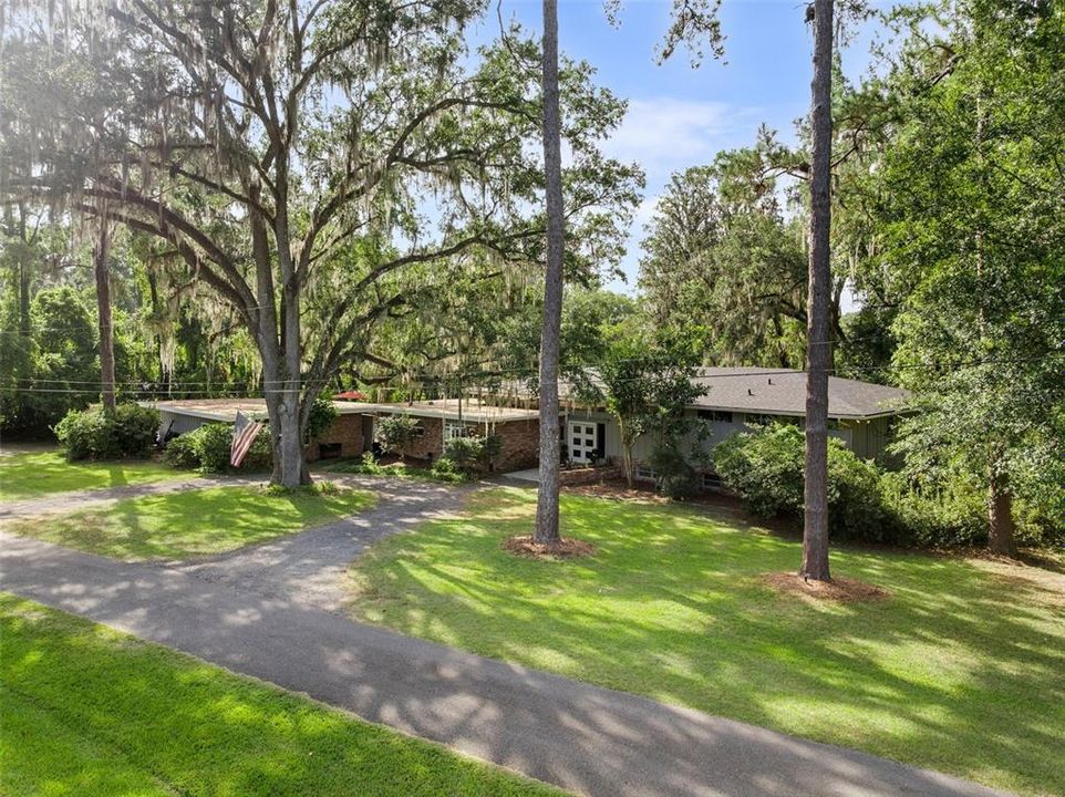 待售: $799,900 (5 贝兹, 3 浴室, 3846 平方英尺)