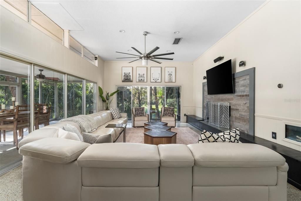 待售: $799,900 (5 贝兹, 3 浴室, 3846 平方英尺)