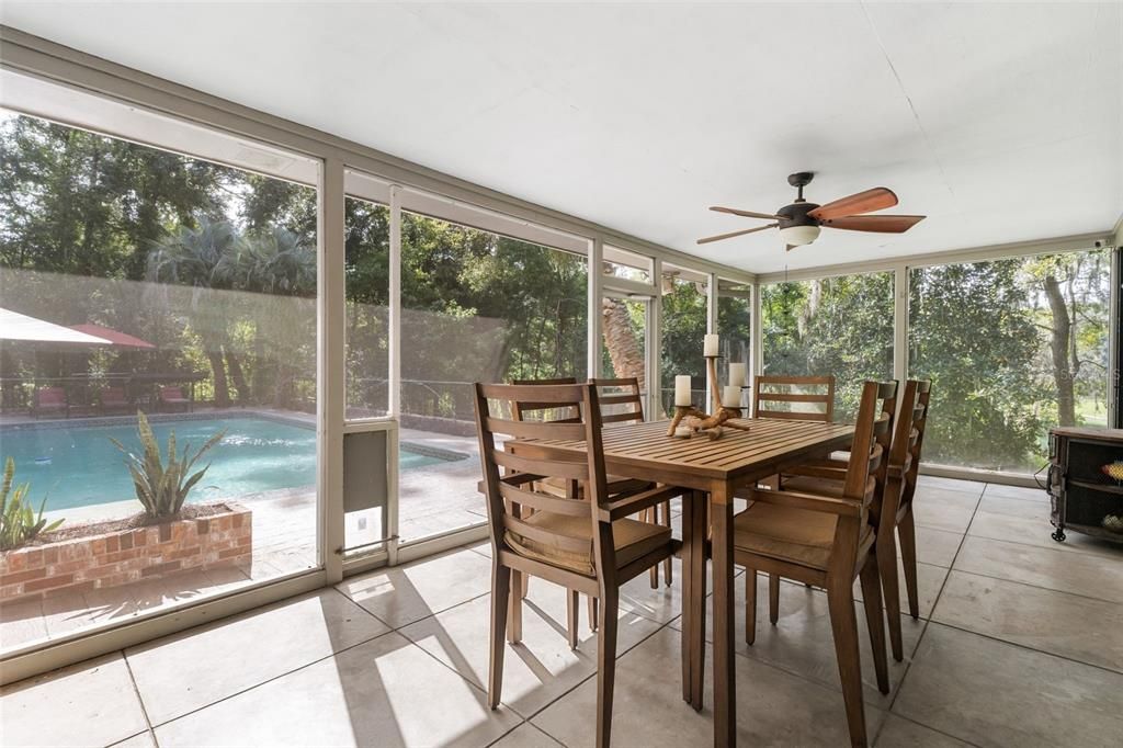 待售: $799,900 (5 贝兹, 3 浴室, 3846 平方英尺)