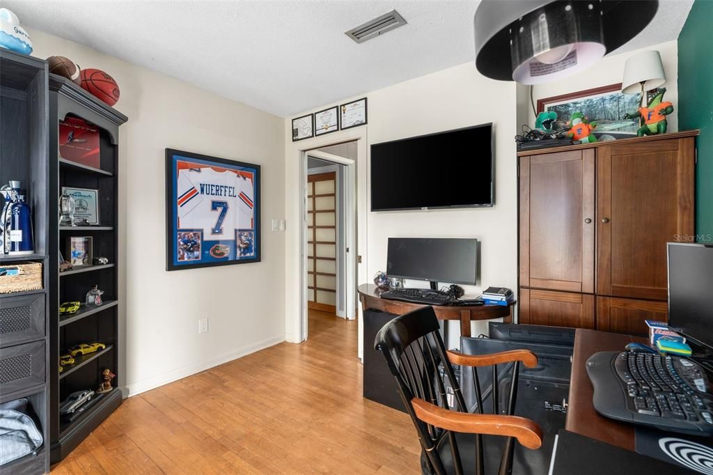 待售: $799,900 (5 贝兹, 3 浴室, 3846 平方英尺)