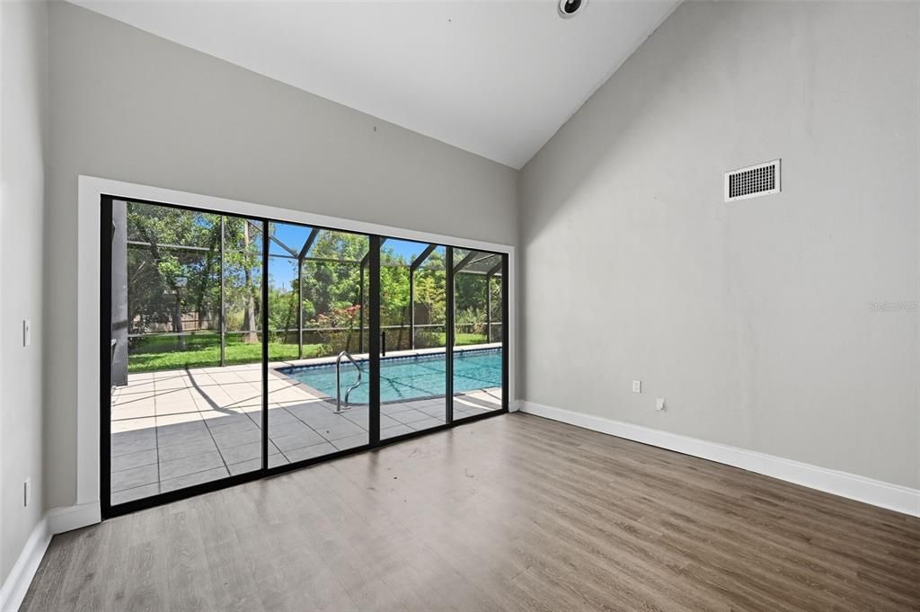 待售: $372,500 (4 贝兹, 3 浴室, 2433 平方英尺)