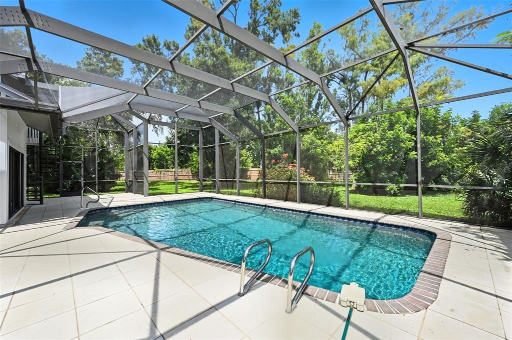 待售: $372,500 (4 贝兹, 3 浴室, 2433 平方英尺)