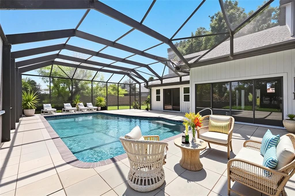 待售: $372,500 (4 贝兹, 3 浴室, 2433 平方英尺)