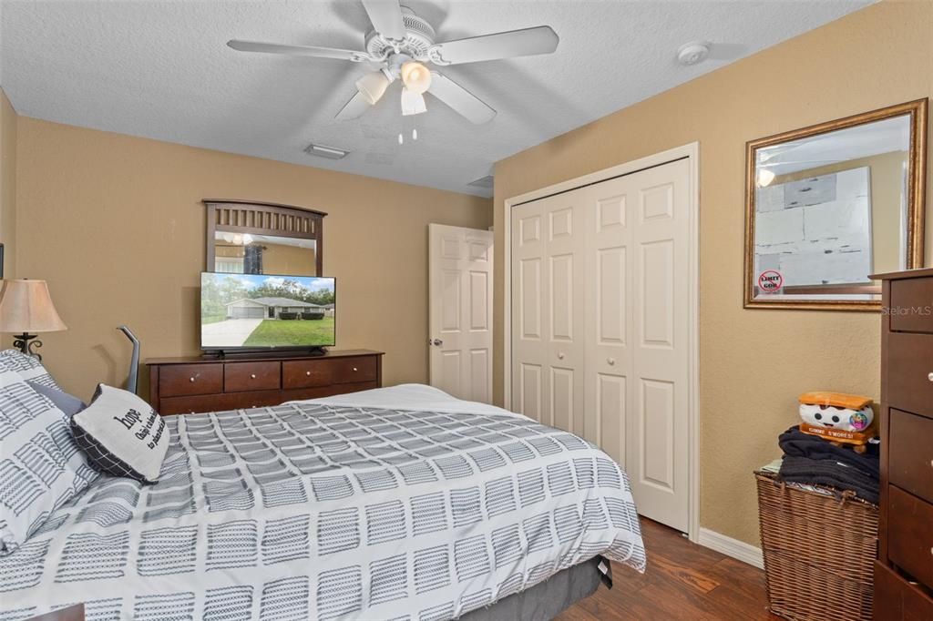 待售: $263,900 (3 贝兹, 2 浴室, 1340 平方英尺)