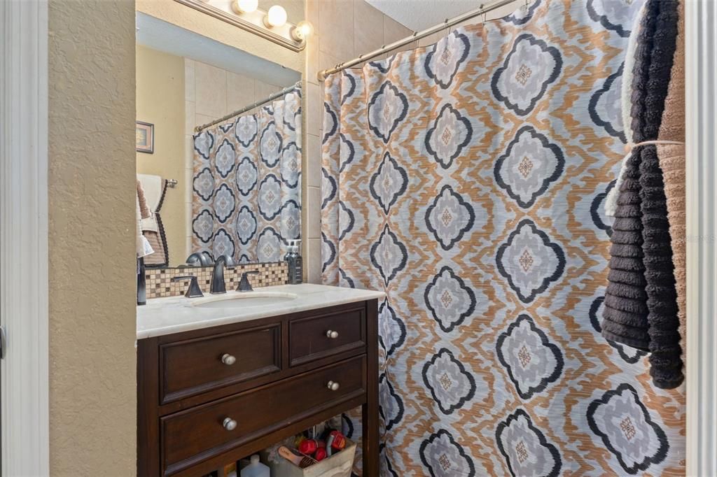 待售: $263,900 (3 贝兹, 2 浴室, 1340 平方英尺)