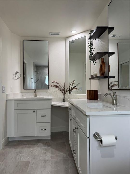 合同活跃: $464,900 (3 贝兹, 2 浴室, 2013 平方英尺)