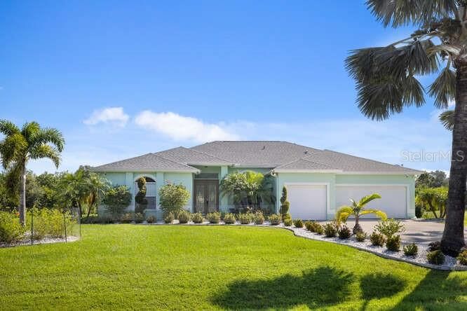 На продажу: $799,000 (3 спален, 2 ванн, 2718 Квадратных фут)