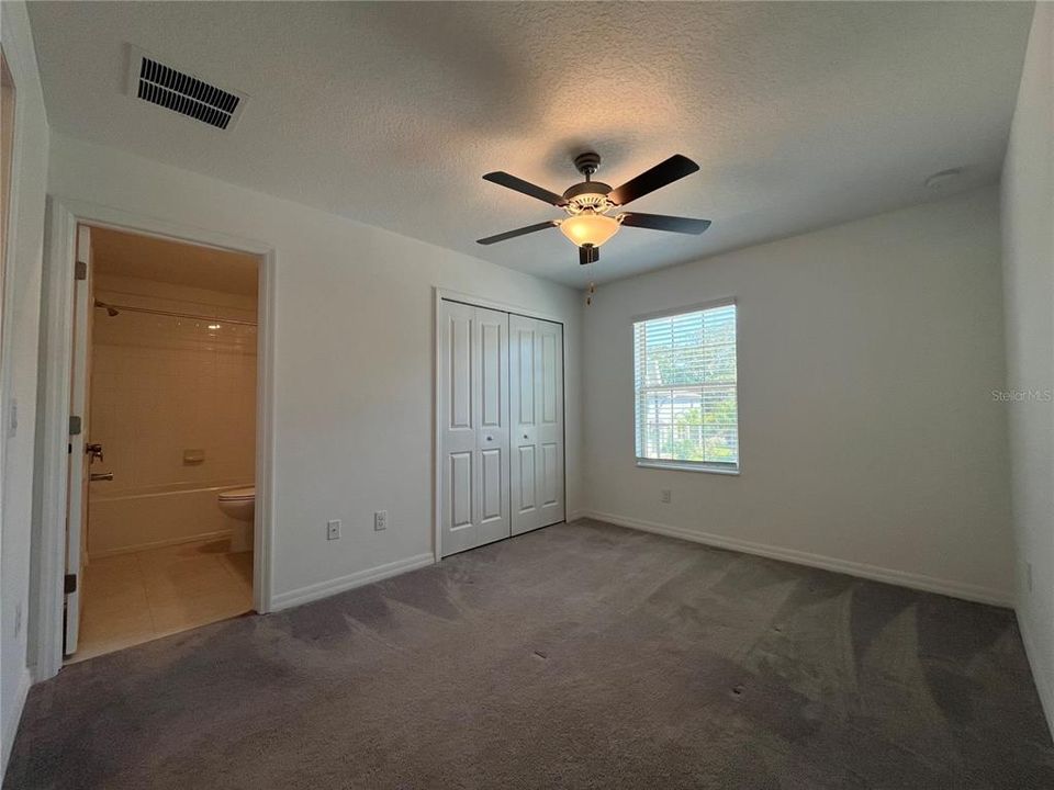 出租: $2,195 (3 贝兹, 2 浴室, 1787 平方英尺)