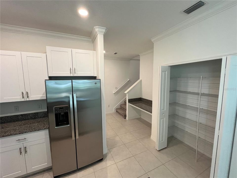 出租: $2,195 (3 贝兹, 2 浴室, 1787 平方英尺)