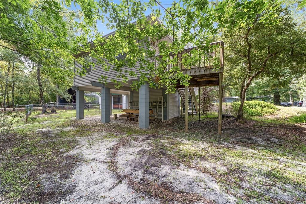 For Sale: $225,000 (2 beds, 2 baths, 1200 Square Feet)