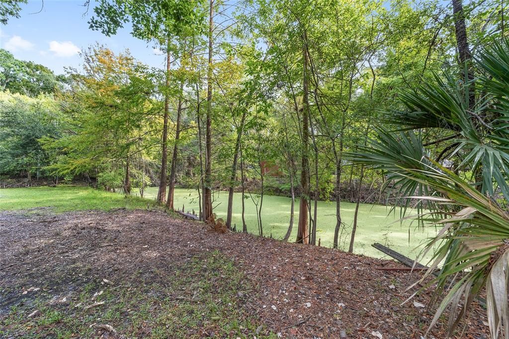 For Sale: $225,000 (2 beds, 2 baths, 1200 Square Feet)