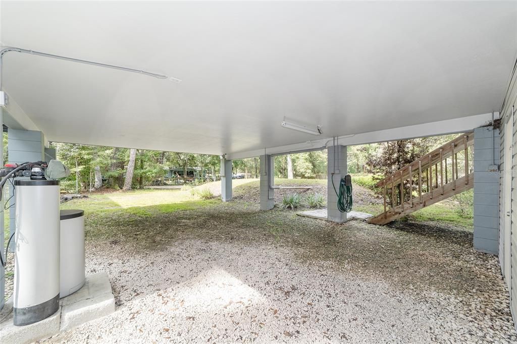 For Sale: $225,000 (2 beds, 2 baths, 1200 Square Feet)