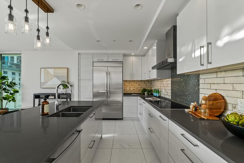 En Venta: $1,750,000 (2 camas, 2 baños, 1765 Pies cuadrados)