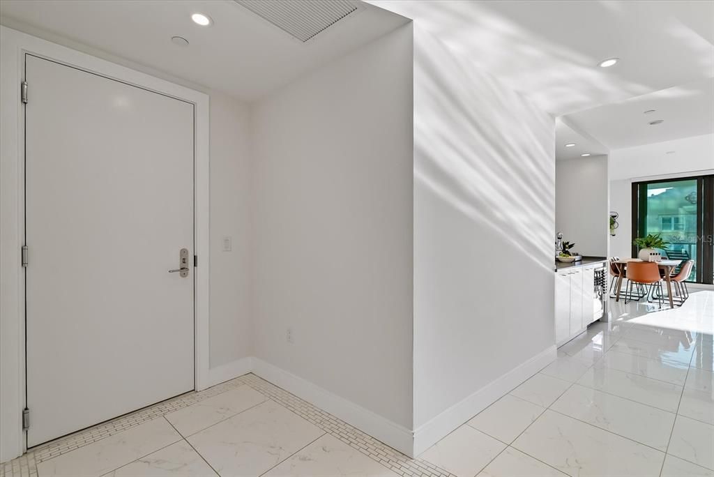 En Venta: $1,750,000 (2 camas, 2 baños, 1765 Pies cuadrados)