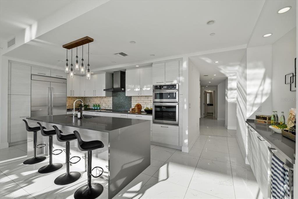 En Venta: $1,750,000 (2 camas, 2 baños, 1765 Pies cuadrados)