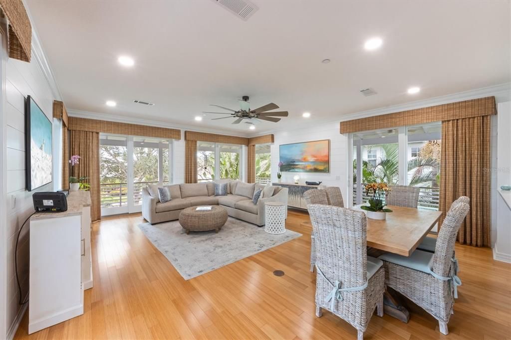 For Sale: $2,799,000 (3 beds, 3 baths, 2352 Square Feet)