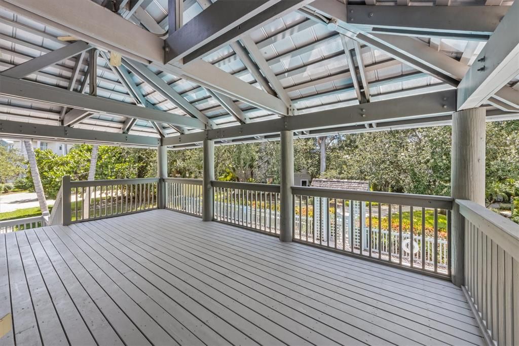 For Sale: $2,799,000 (3 beds, 3 baths, 2352 Square Feet)