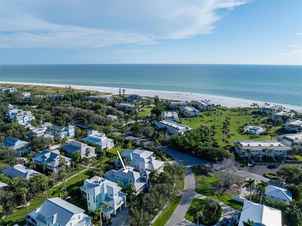 For Sale: $2,799,000 (3 beds, 3 baths, 2352 Square Feet)