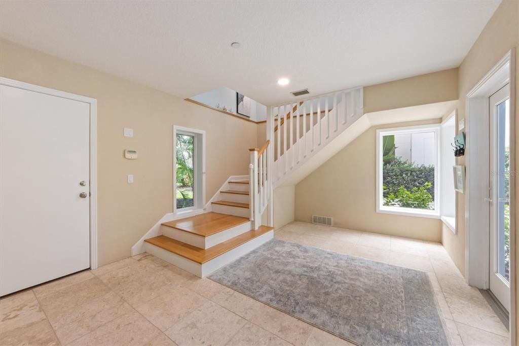 For Sale: $2,799,000 (3 beds, 3 baths, 2352 Square Feet)