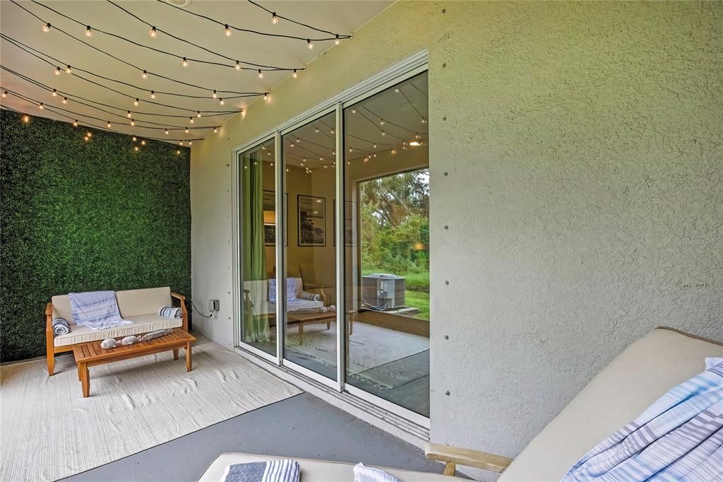 На продажу: $289,900 (3 спален, 2 ванн, 1695 Квадратных фут)