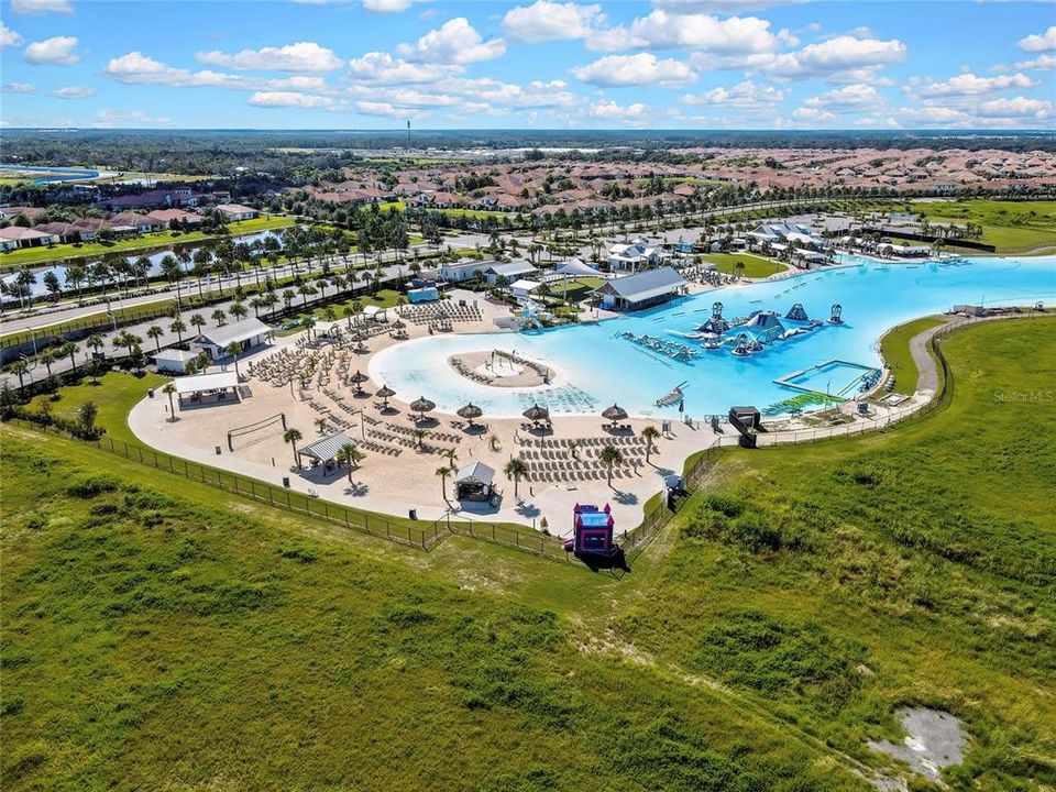 На продажу: $289,900 (3 спален, 2 ванн, 1695 Квадратных фут)