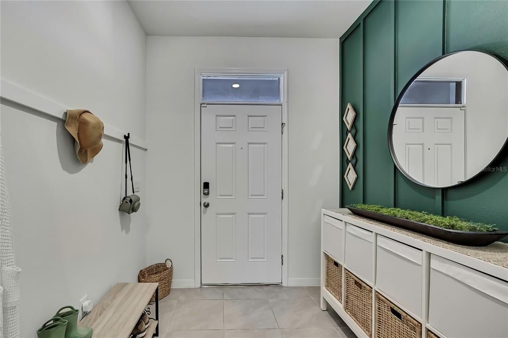 На продажу: $289,900 (3 спален, 2 ванн, 1695 Квадратных фут)