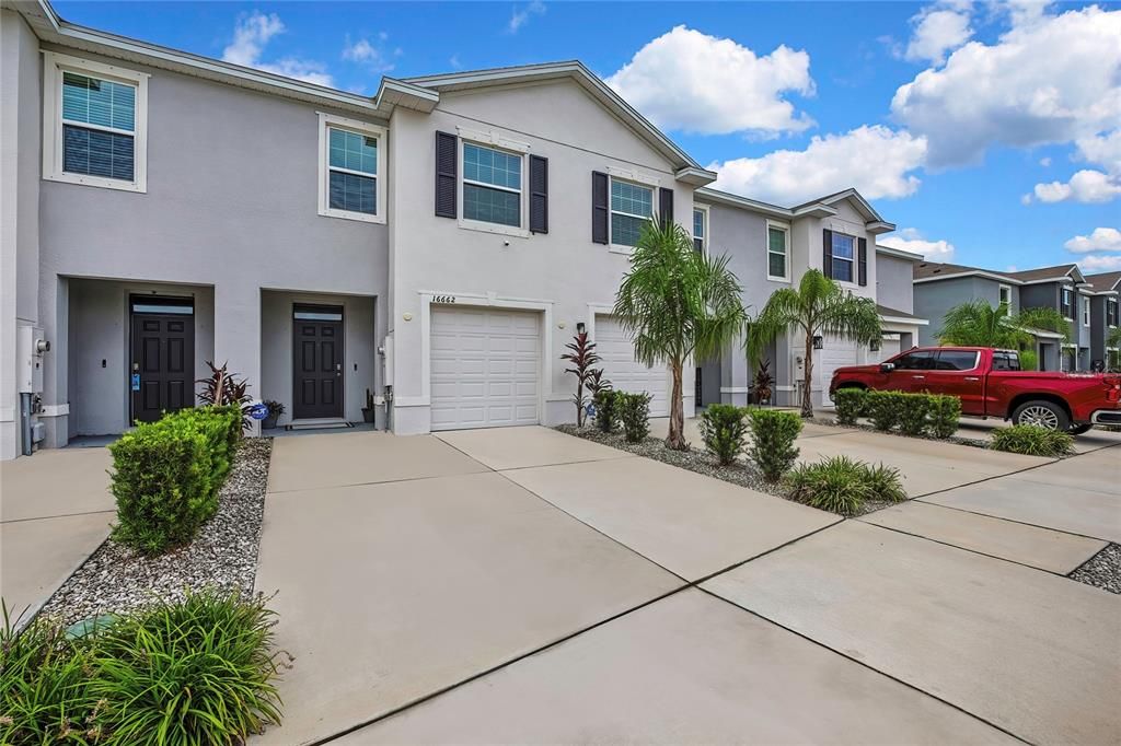 На продажу: $289,900 (3 спален, 2 ванн, 1695 Квадратных фут)