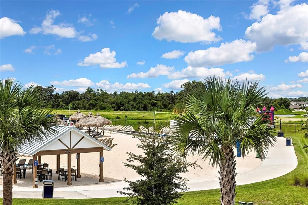 На продажу: $289,900 (3 спален, 2 ванн, 1695 Квадратных фут)