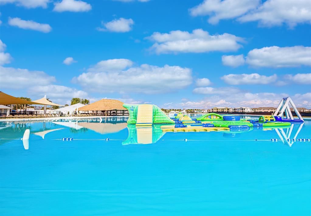 На продажу: $289,900 (3 спален, 2 ванн, 1695 Квадратных фут)