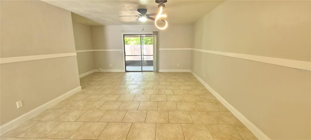 待售: $189,900 (2 贝兹, 2 浴室, 1152 平方英尺)