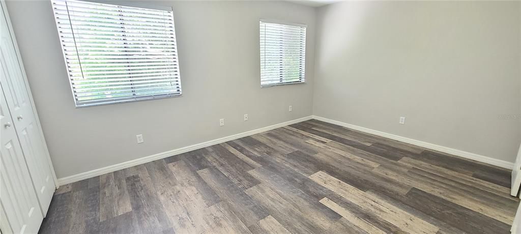 待售: $189,900 (2 贝兹, 2 浴室, 1152 平方英尺)