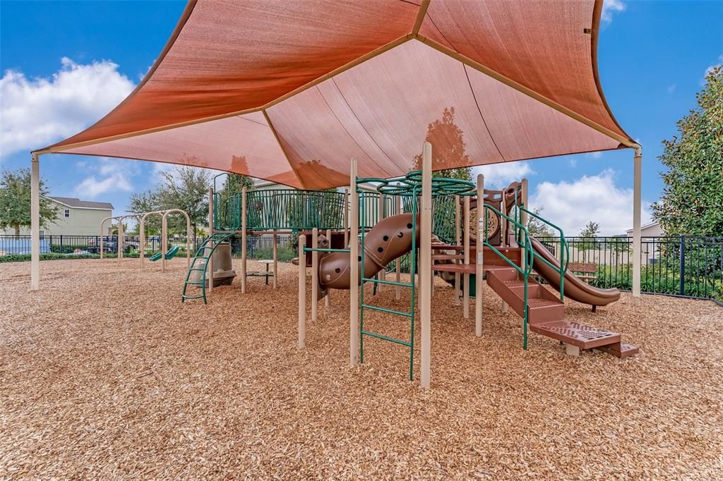 Active With Contract: $569,999 (5 beds, 3 baths, 3247 Square Feet)