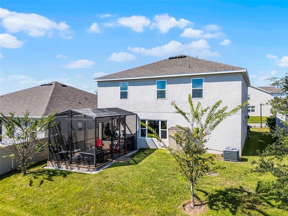 Active With Contract: $569,999 (5 beds, 3 baths, 3247 Square Feet)