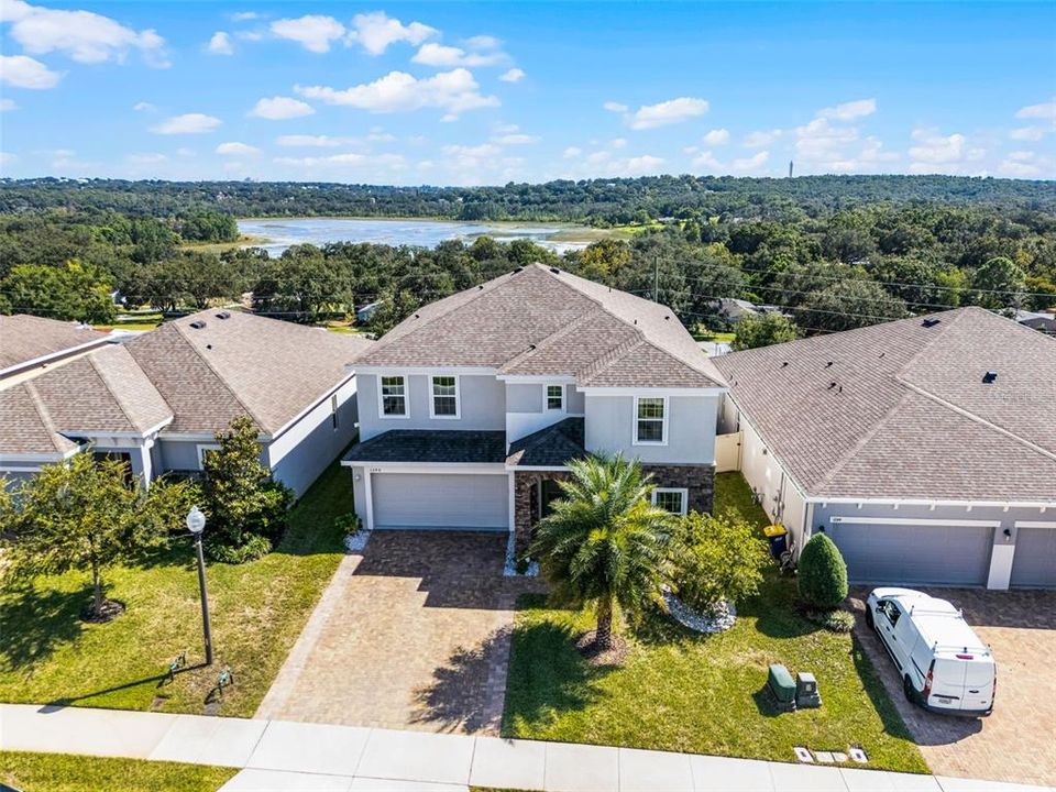 Active With Contract: $569,999 (5 beds, 3 baths, 3247 Square Feet)