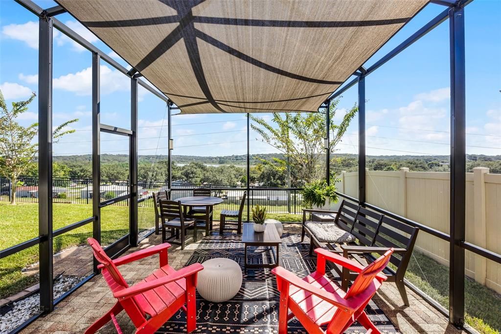 Active With Contract: $569,999 (5 beds, 3 baths, 3247 Square Feet)