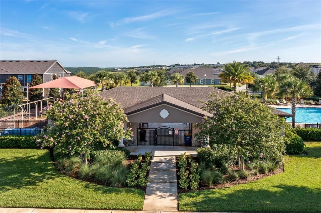 Active With Contract: $569,999 (5 beds, 3 baths, 3247 Square Feet)