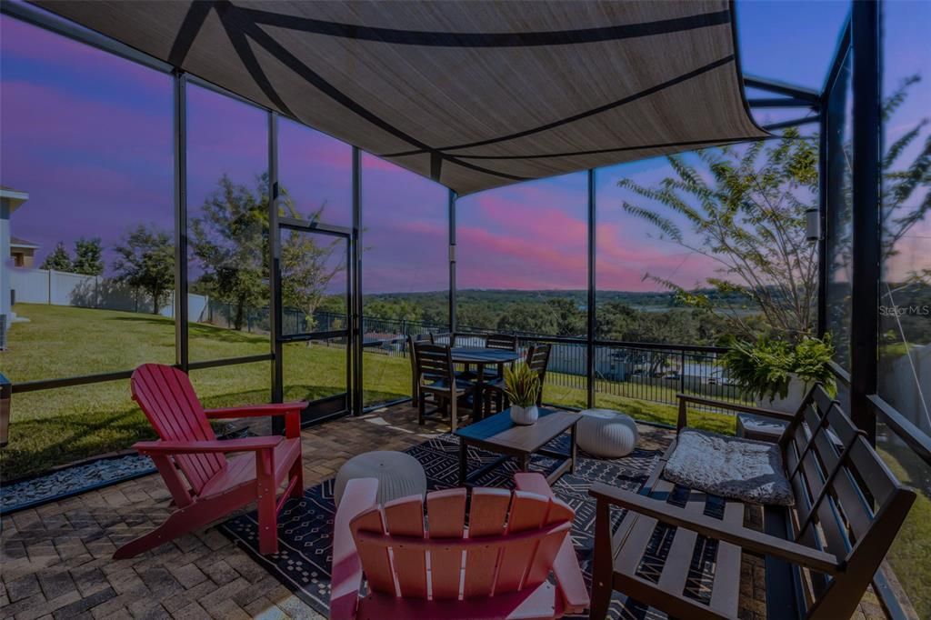 Active With Contract: $569,999 (5 beds, 3 baths, 3247 Square Feet)