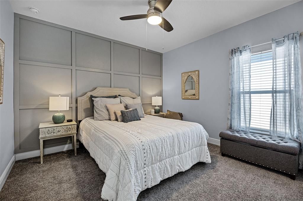 Active With Contract: $569,999 (5 beds, 3 baths, 3247 Square Feet)