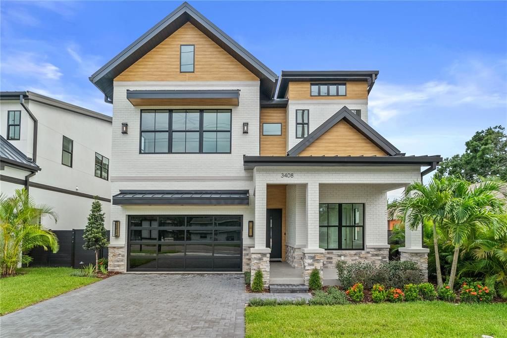 Activo con contrato: $1,685,000 (5 camas, 5 baños, 3420 Pies cuadrados)