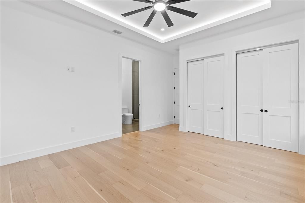 Activo con contrato: $1,685,000 (5 camas, 5 baños, 3420 Pies cuadrados)