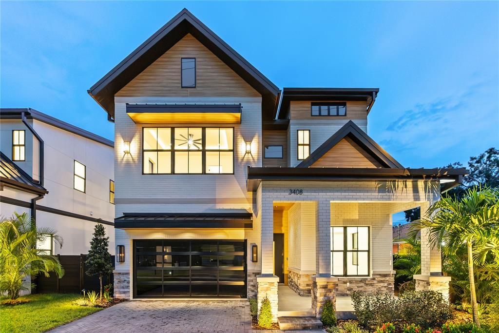 Activo con contrato: $1,685,000 (5 camas, 5 baños, 3420 Pies cuadrados)