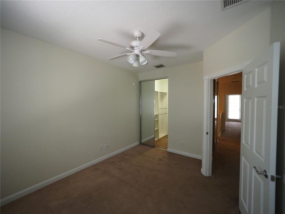 Active With Contract: $325,000 (3 beds, 2 baths, 1652 Square Feet)