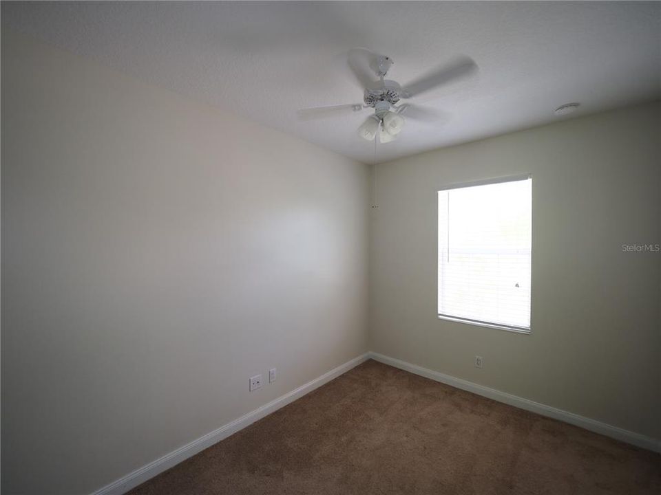 Active With Contract: $325,000 (3 beds, 2 baths, 1652 Square Feet)