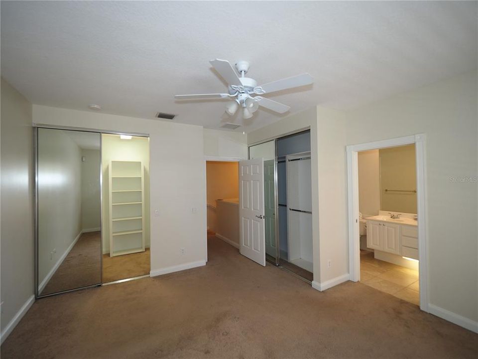 Active With Contract: $325,000 (3 beds, 2 baths, 1652 Square Feet)