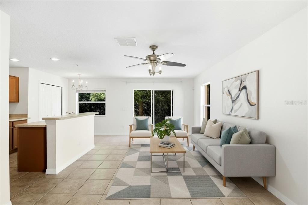 Под контрактом: $279,900 (3 спален, 2 ванн, 1915 Квадратных фут)